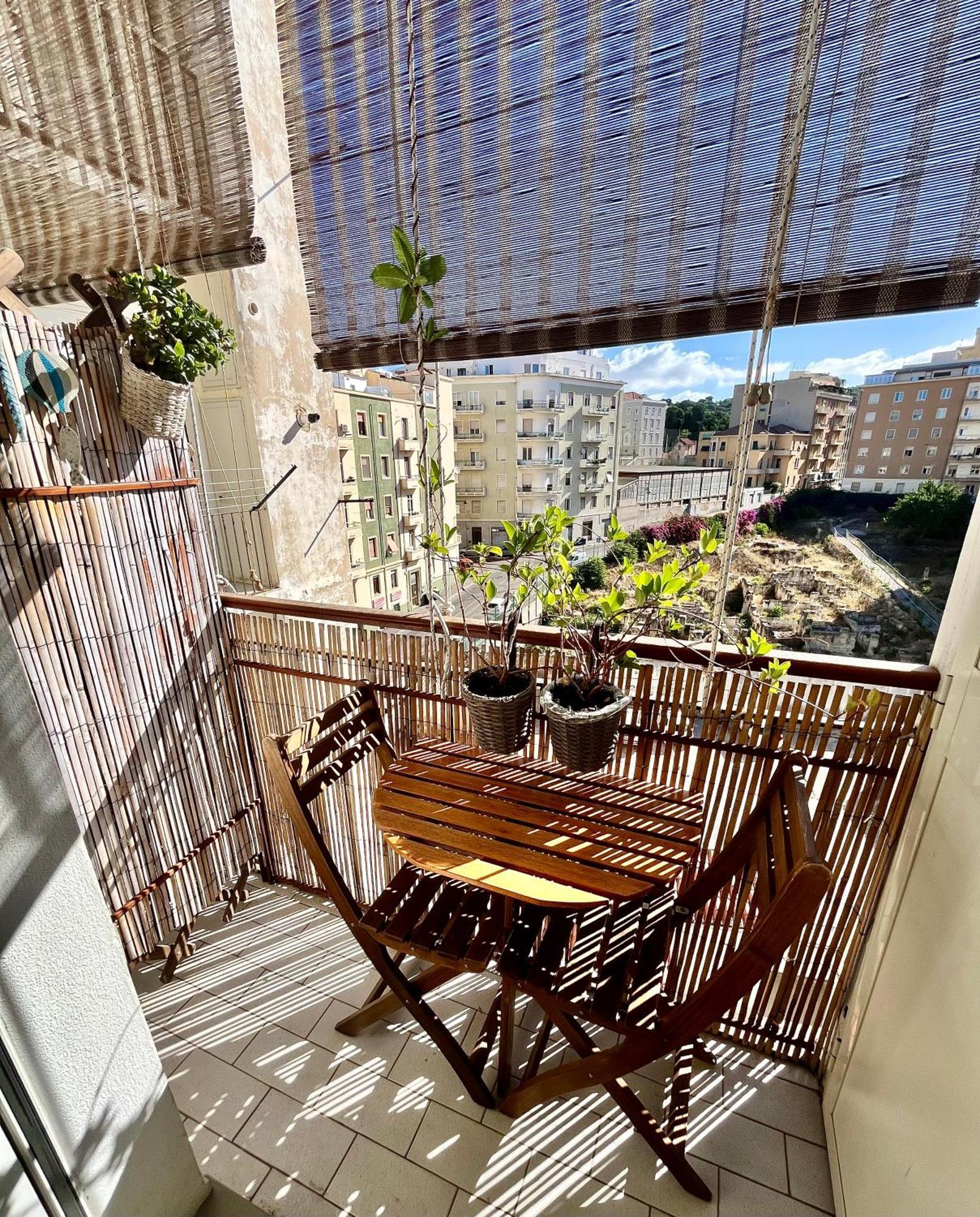 Tigelliotre Bed And Breakfast Cagliari Esterno foto