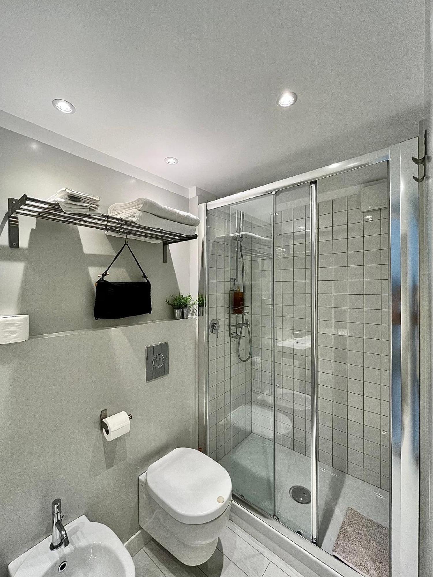 Tigelliotre Bed And Breakfast Cagliari Esterno foto