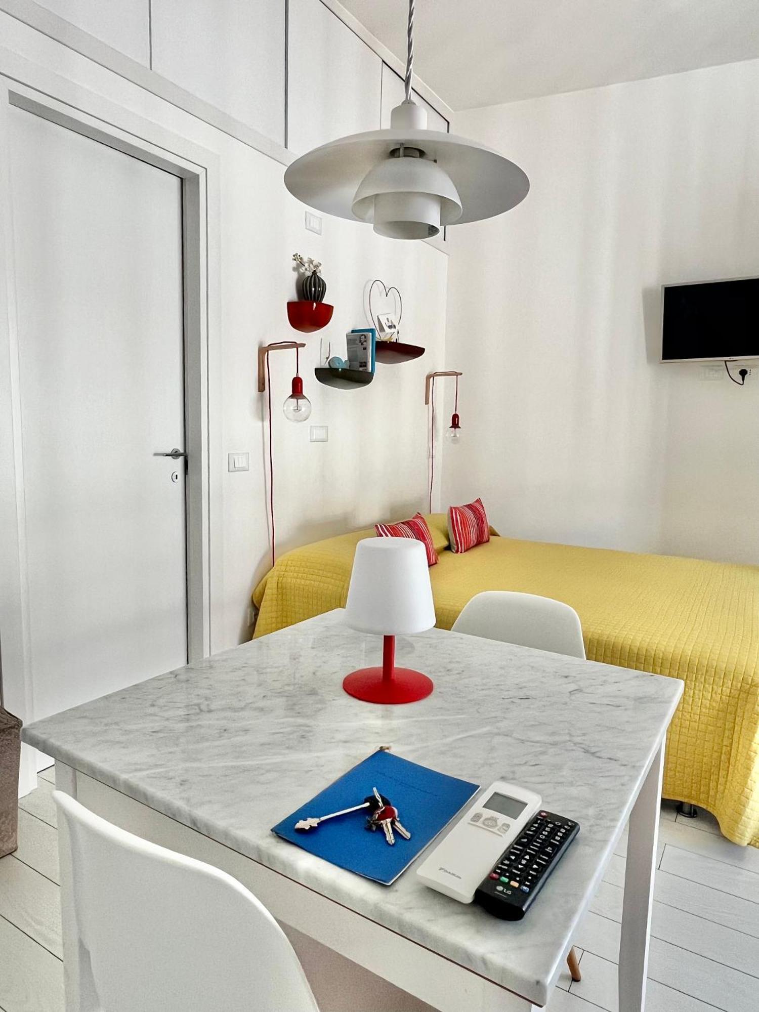 Tigelliotre Bed And Breakfast Cagliari Esterno foto